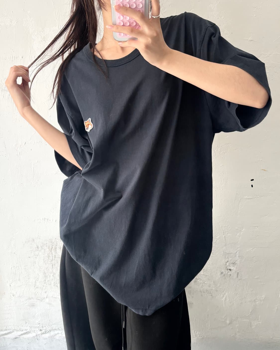 Maison Kitsune 메종키츠네 블랙컬러 폭스헤드 패치 반팔티셔츠 상품이미지3