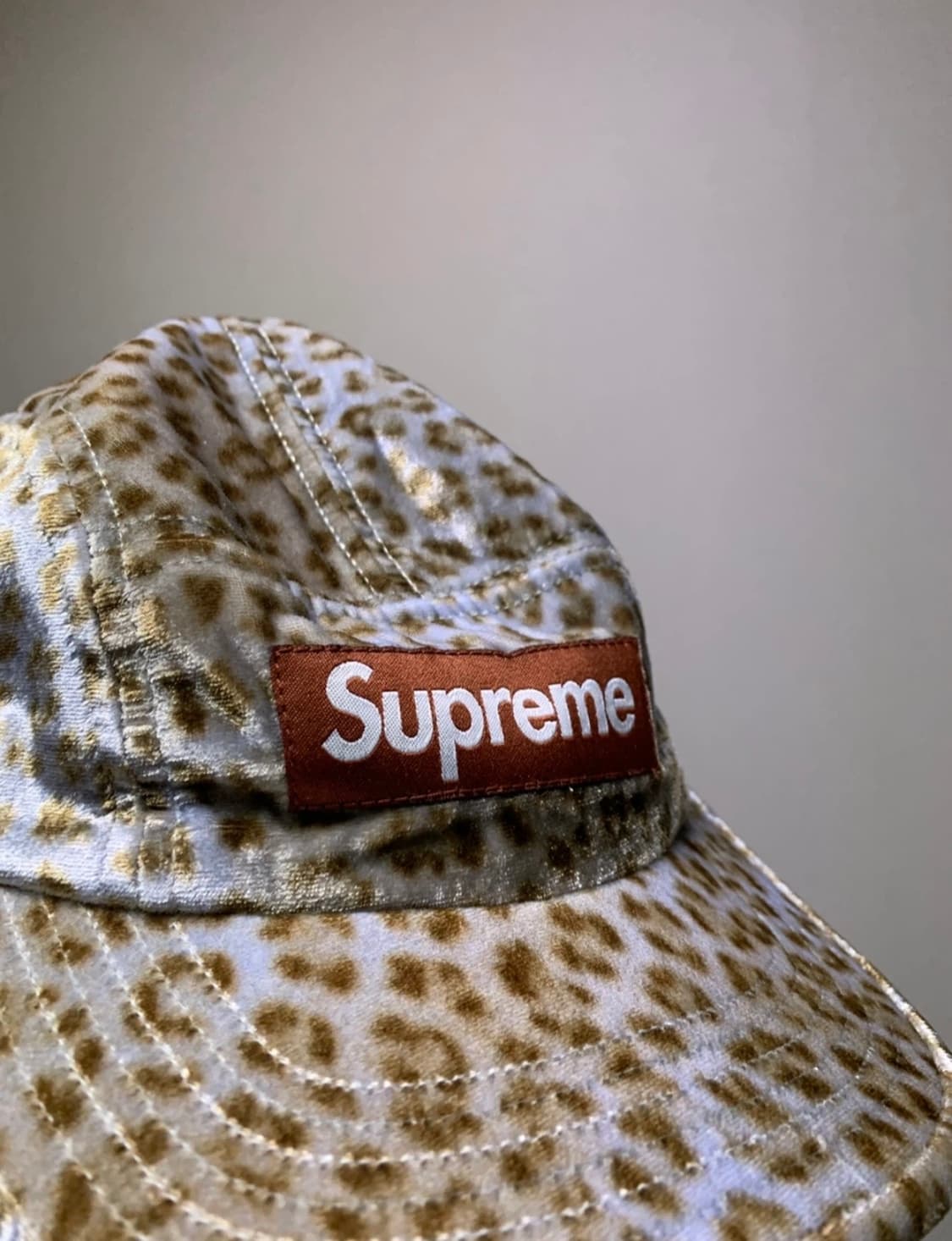슈프림 캠프캡 레오파드 벨벳 tan 상품이미지4
