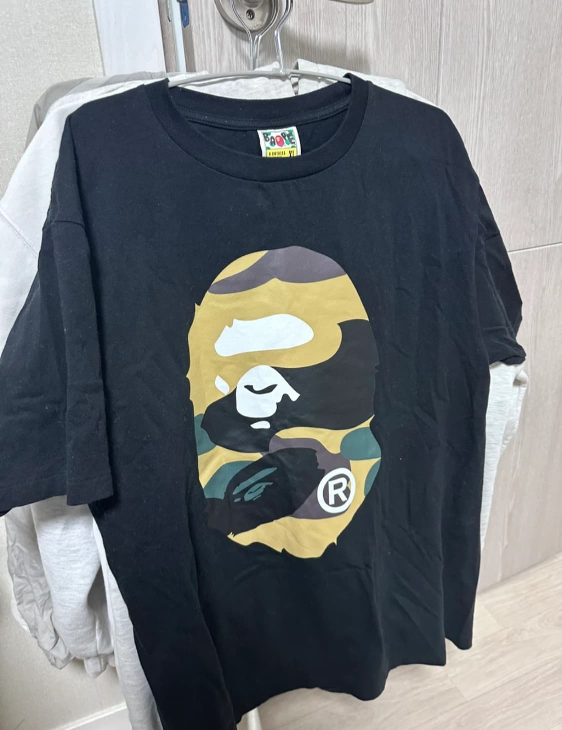 베이프 반팔 xl판매합니다 상품이미지1