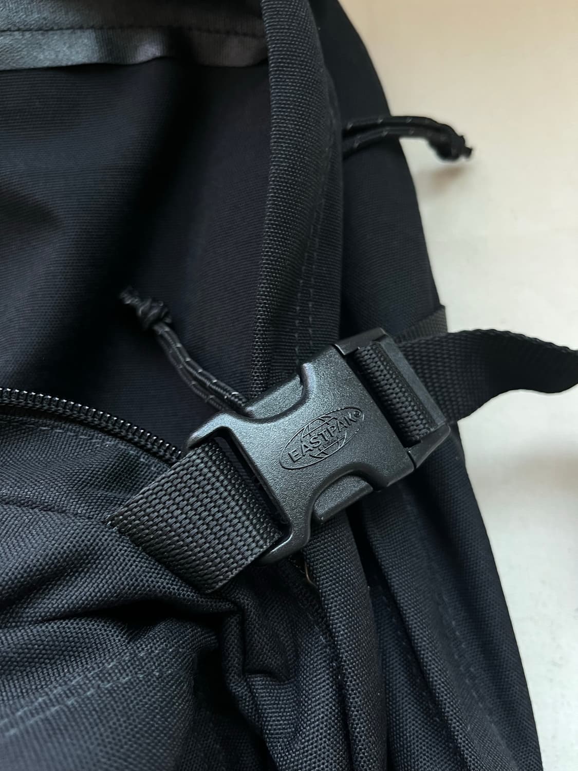 이스트팩 EASTPAK 프로바이더 백팩 상품이미지6