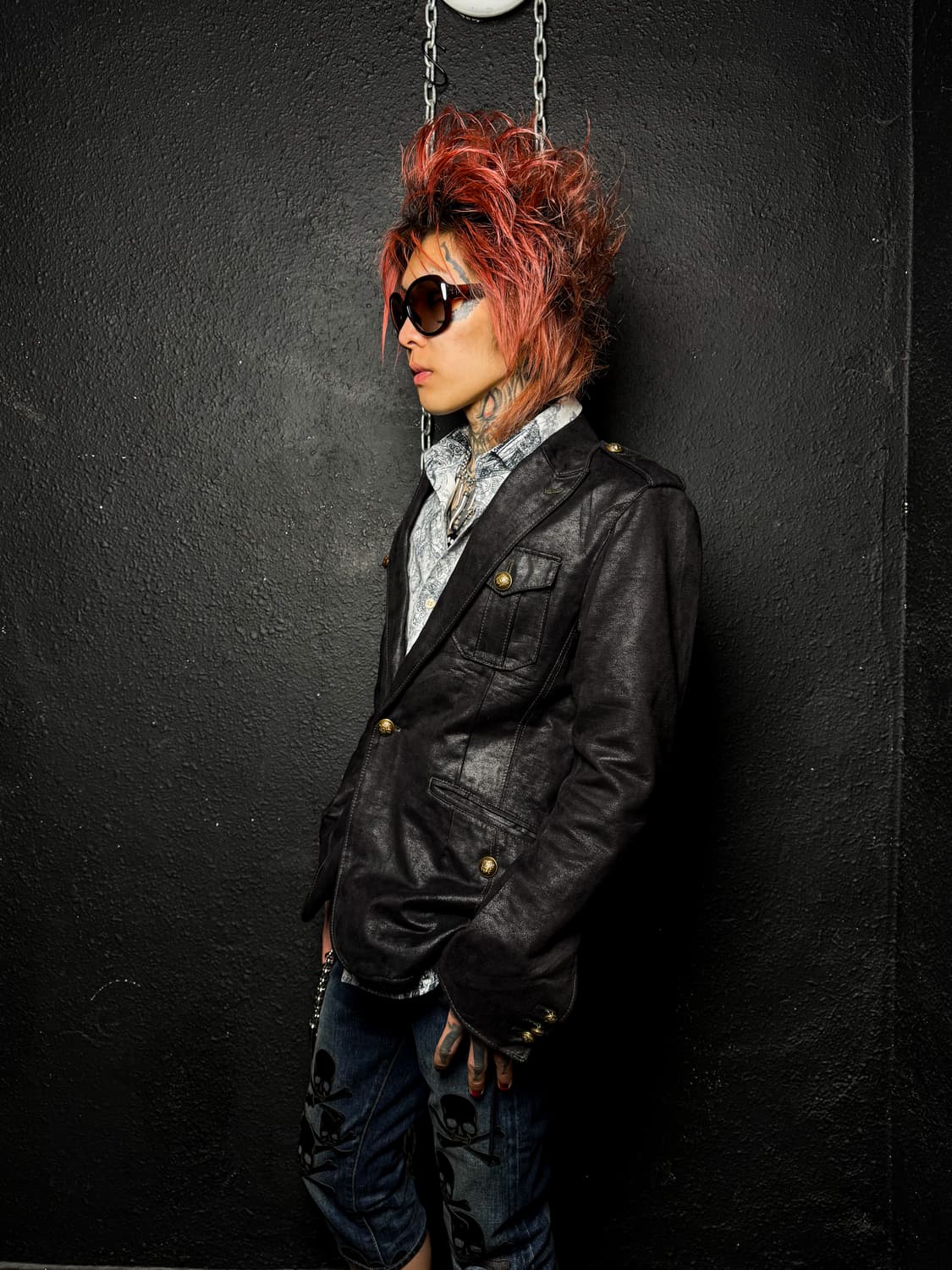 RATTLE TRAP – Black Matte Coated Blazer  상품이미지3