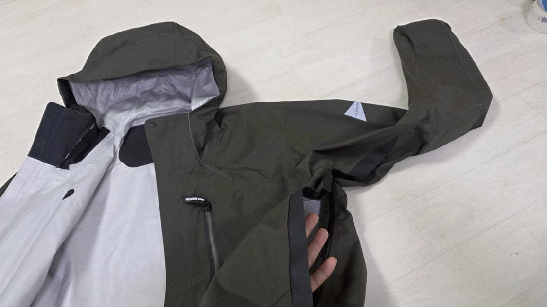 앤드원더 / 2.5L하이커 레인자켓 L size 상품이미지3