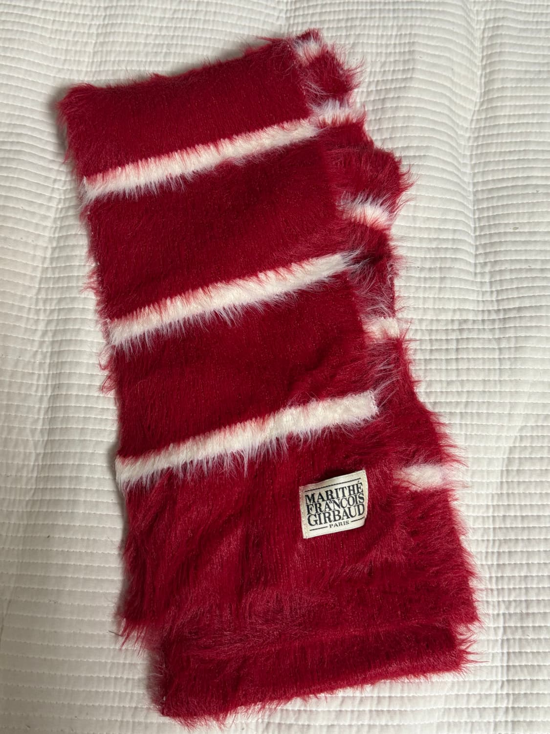 마리떼 프랑소와 저버 클래식 로고 퍼리 머플러 레드  상품이미지1