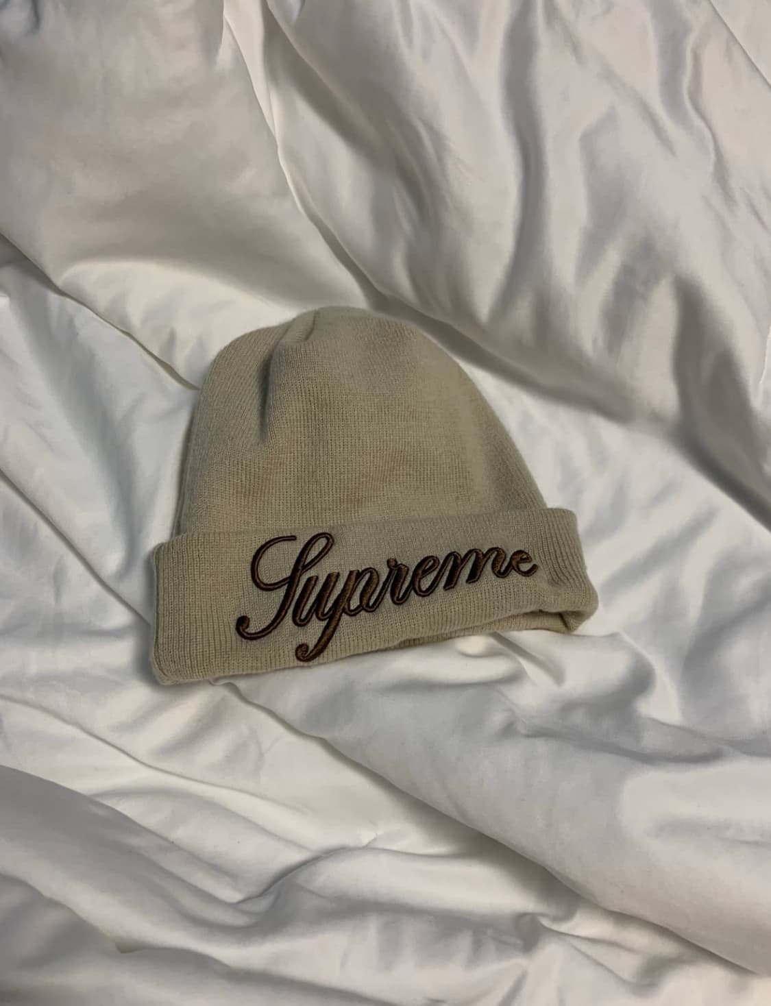 슈프림 뉴에라 스크립트 비니 스톤 상품이미지2