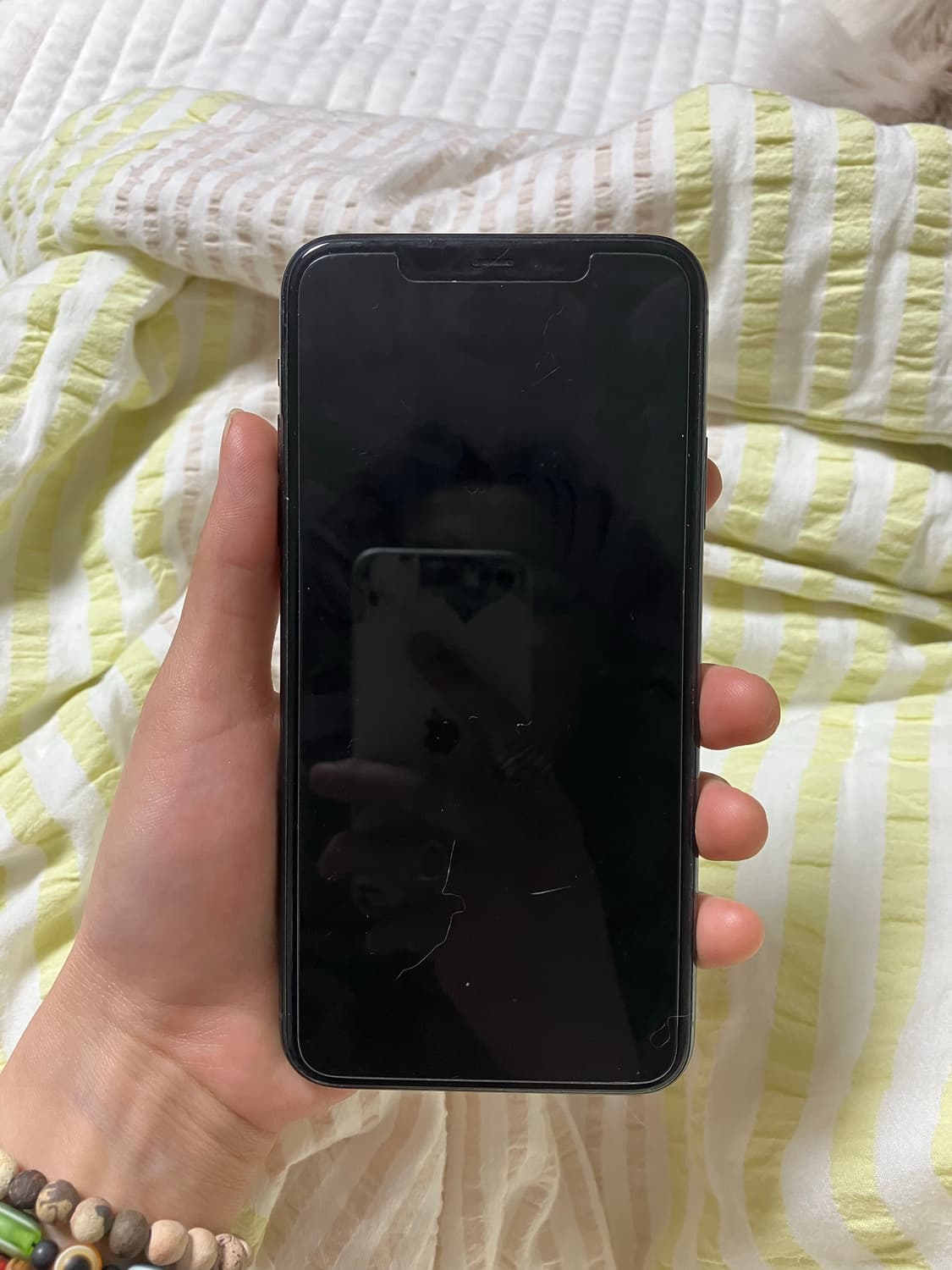 아이폰11pro 256gb 미드나잇 그린 + 케이스티파이 케이스 상품이미지2