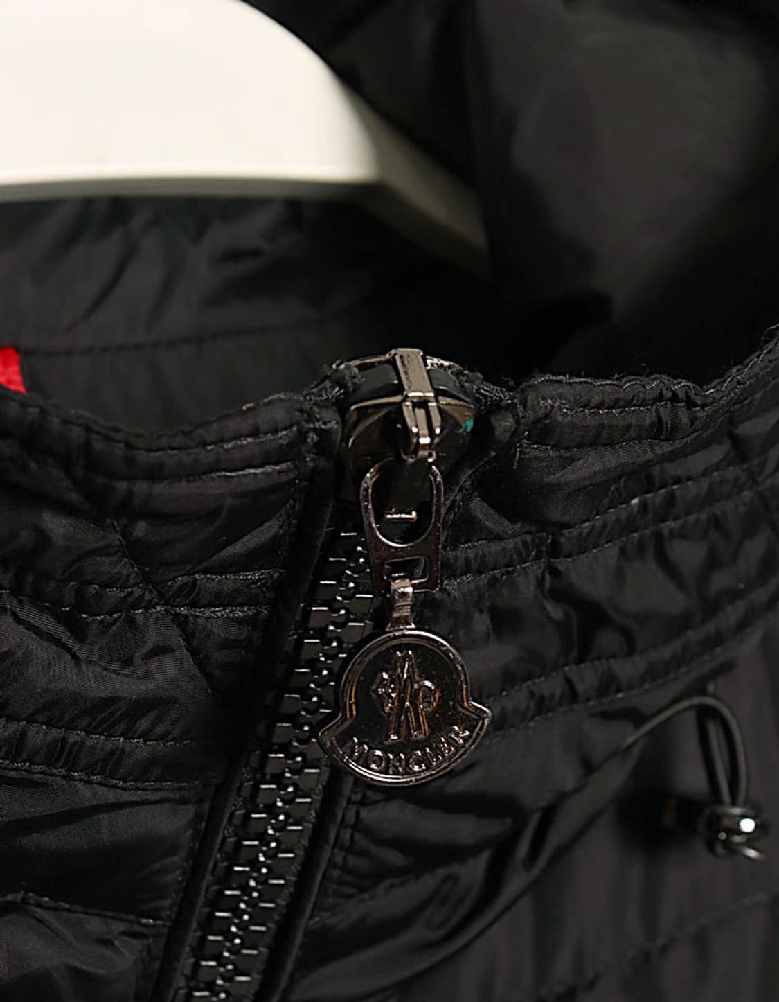 Moncler Nesea GooseDown Jacket 상품이미지3