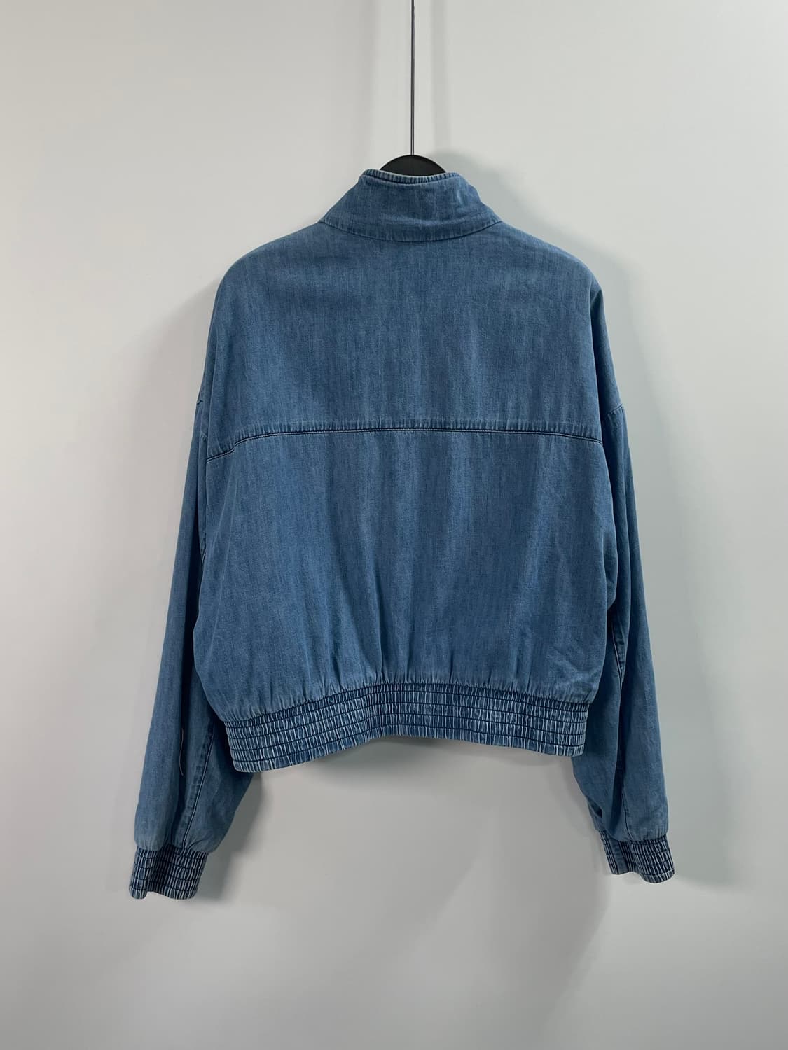 리바이스 우먼스 블루종 크롭 자켓 (on.477) 상품이미지3