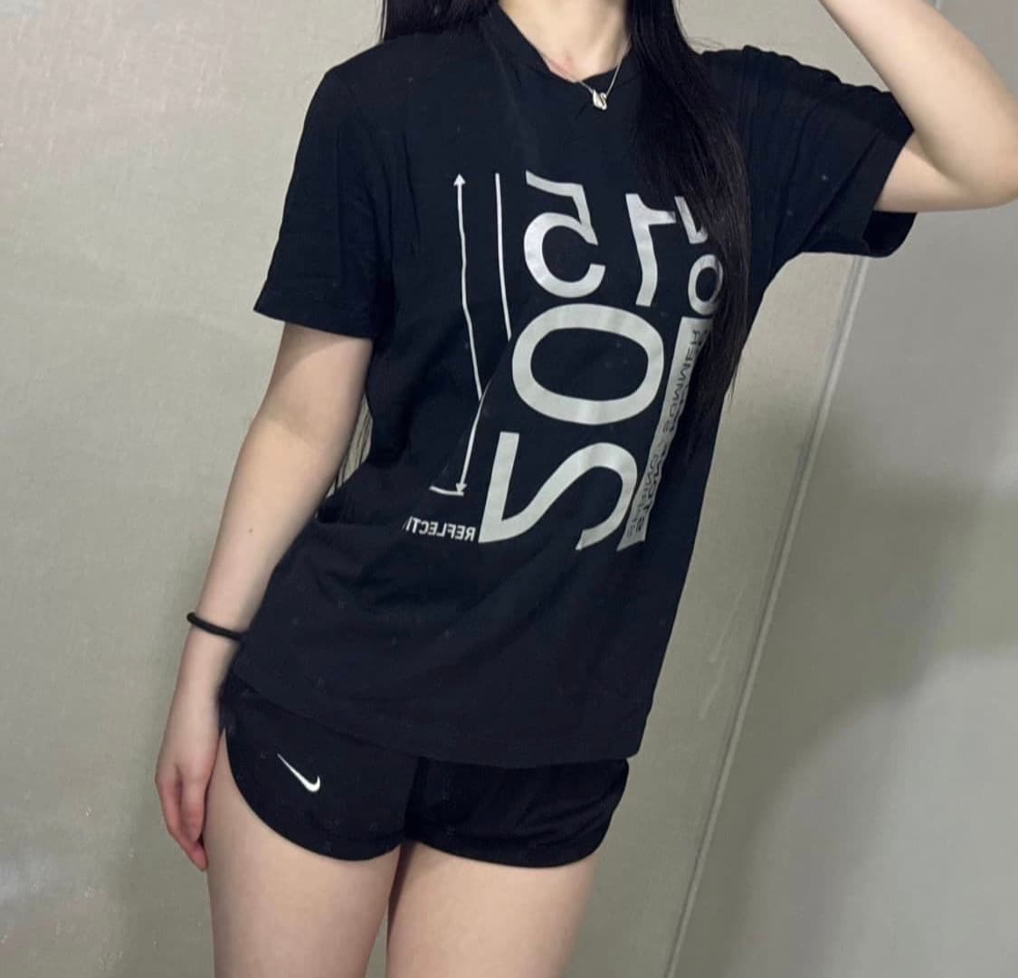 스톤아일랜드 정품 리플렉티브 반팔티 상품이미지1