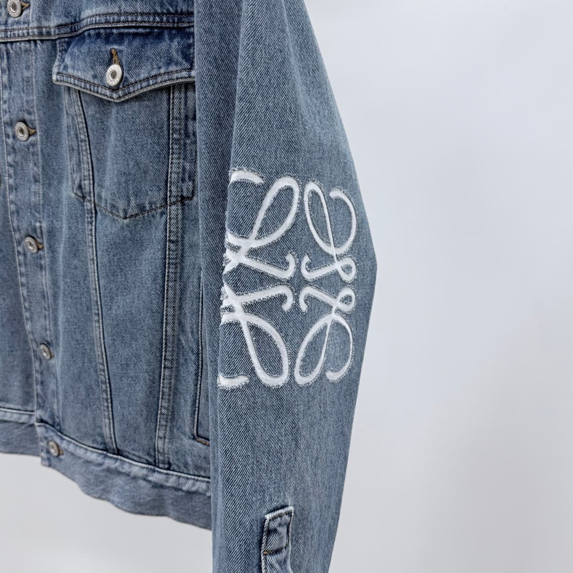 [S+급/50] 로에베 아나그램 데님 청자켓 상품이미지6