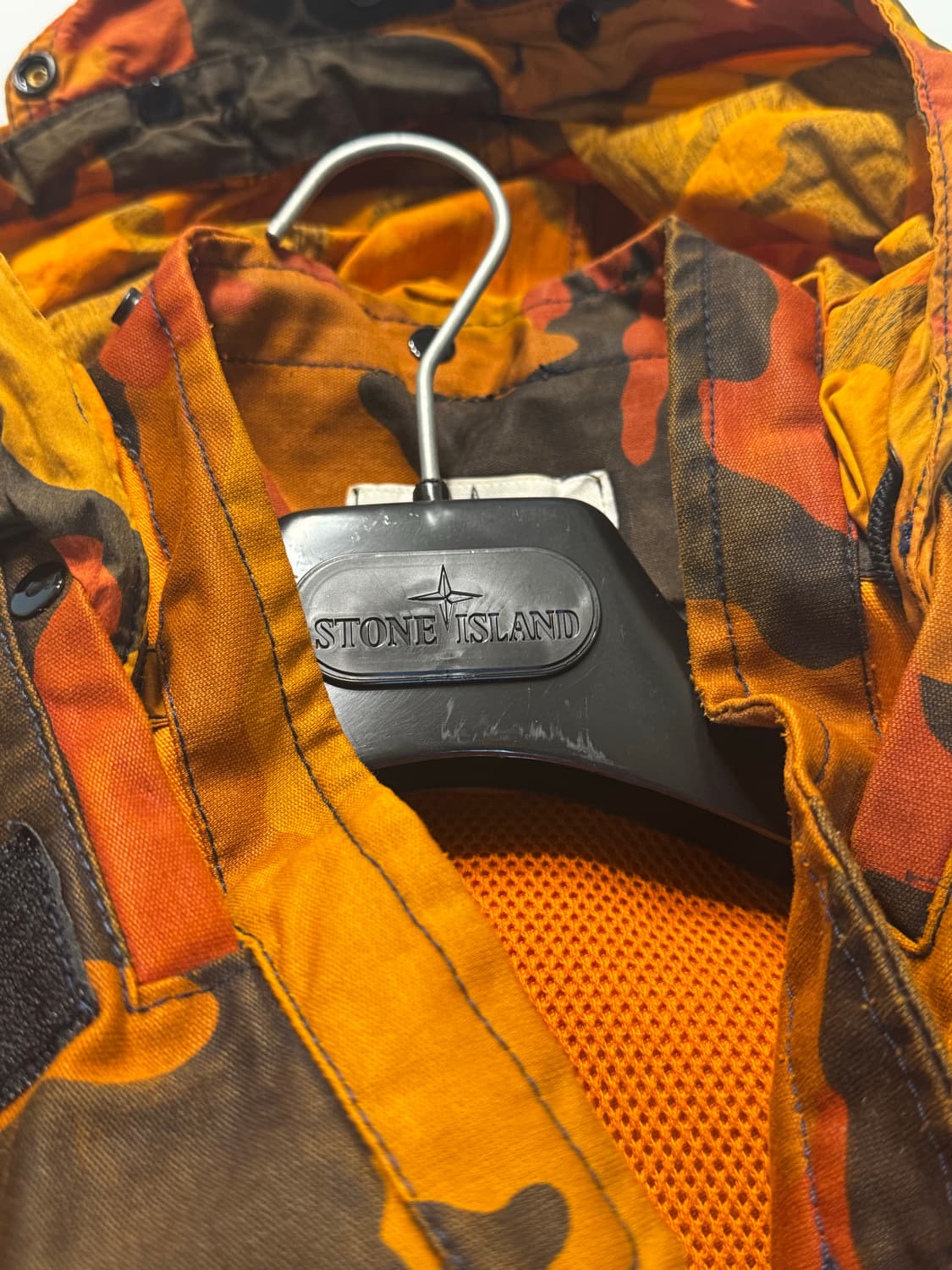 스톤아일랜드 가먼트다이 왁싱 러버패드 오렌지 카모자켓 size L 상품이미지2