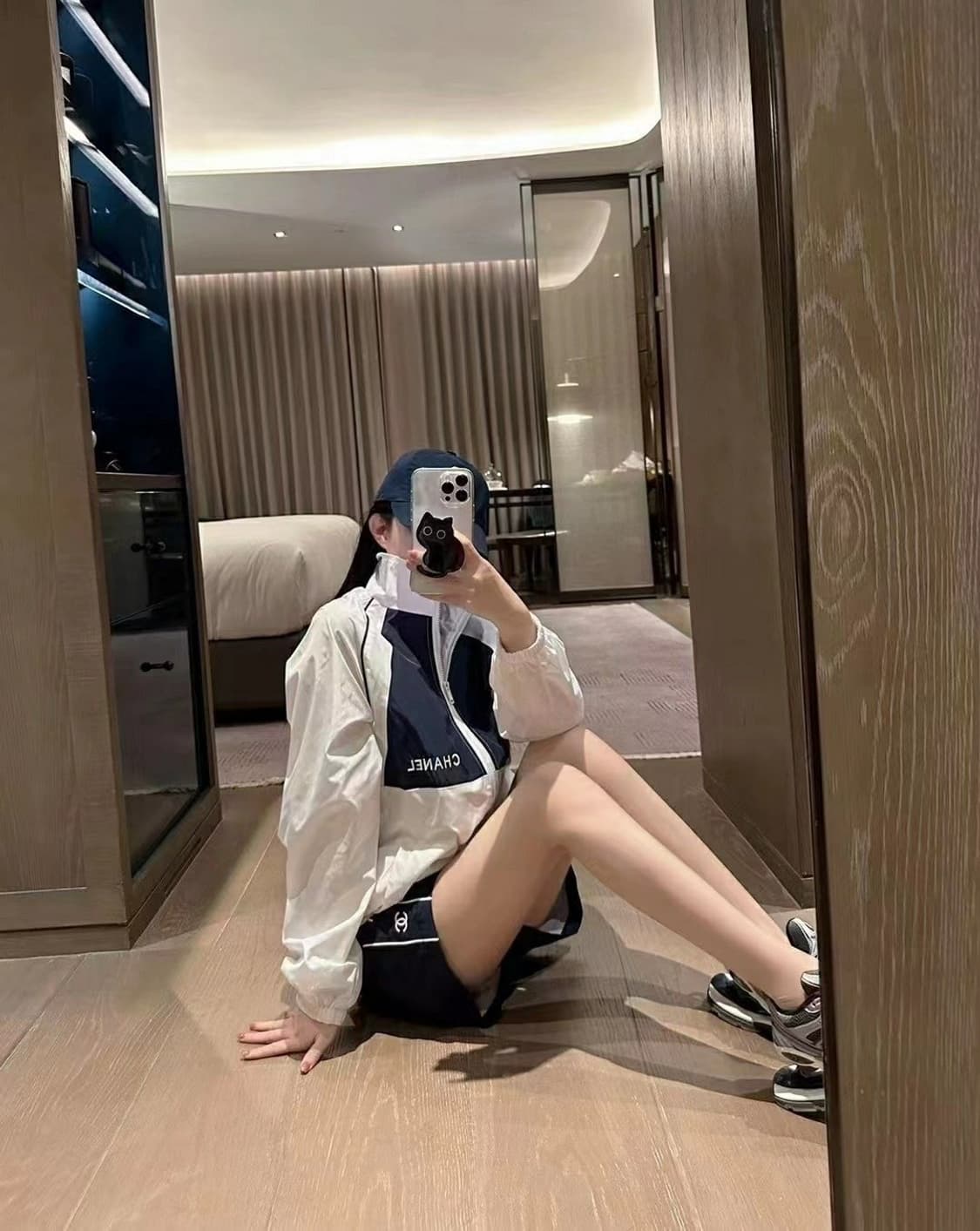 수입 샤넬 반바지 바람막이 트레이닝 투피스 상품이미지1