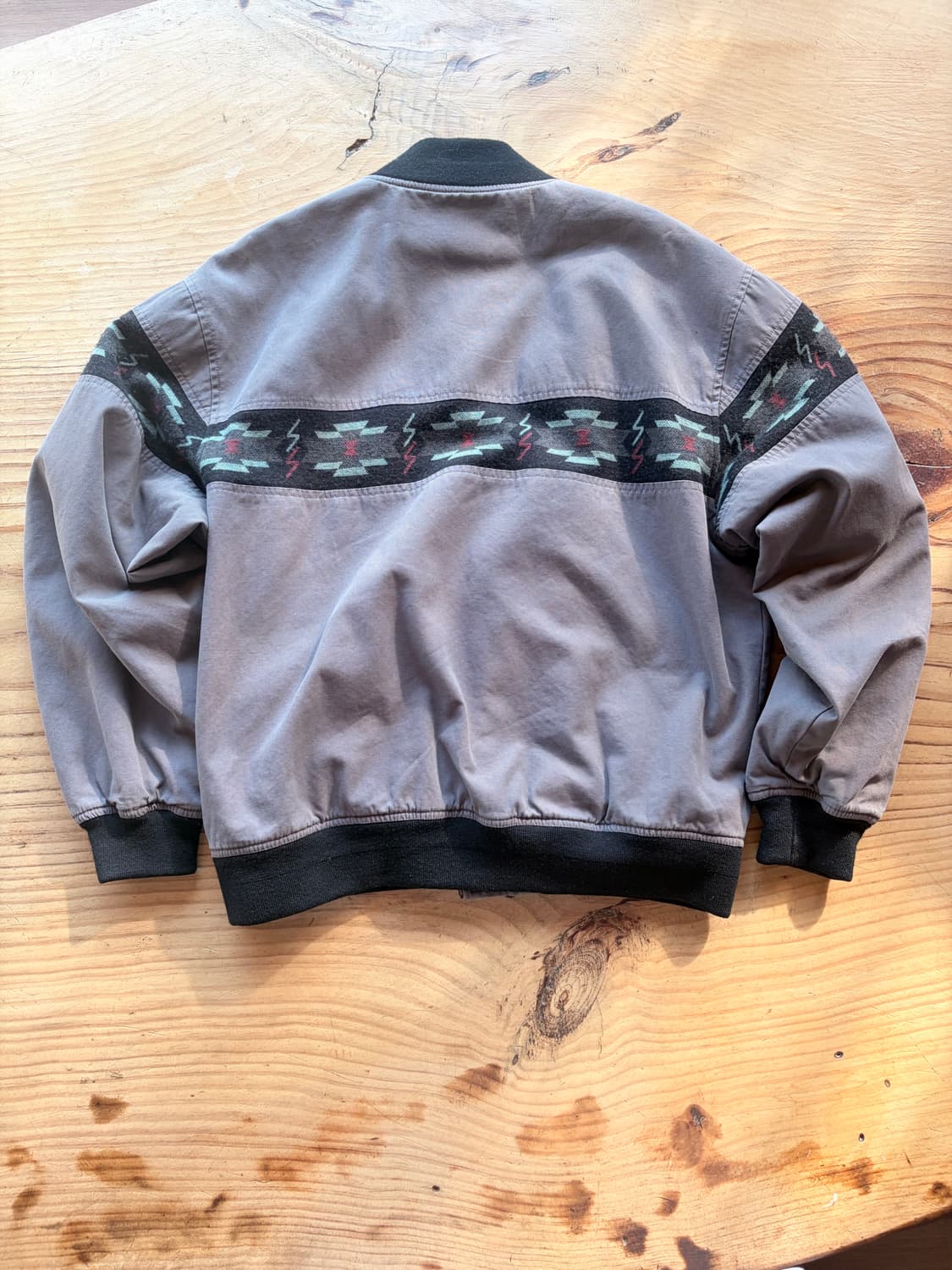 디스이즈네버댓 라인드 봄버 자켓 퍼플 상품이미지2