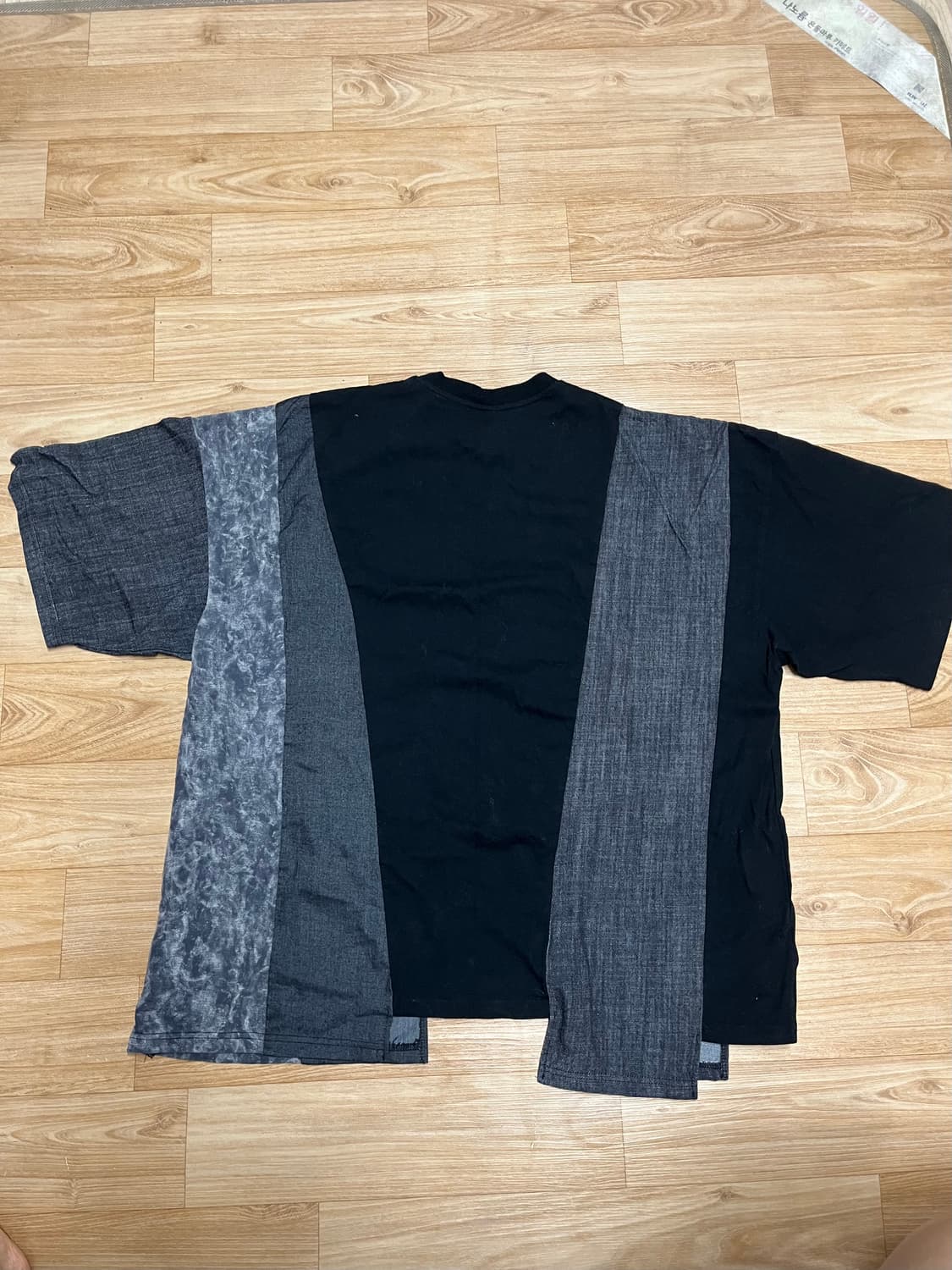 아조바이아조 블랙 반팔 티셔츠 L 상품이미지2