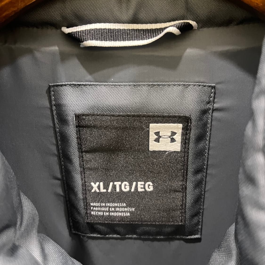 언더아머.패딩 상품이미지3