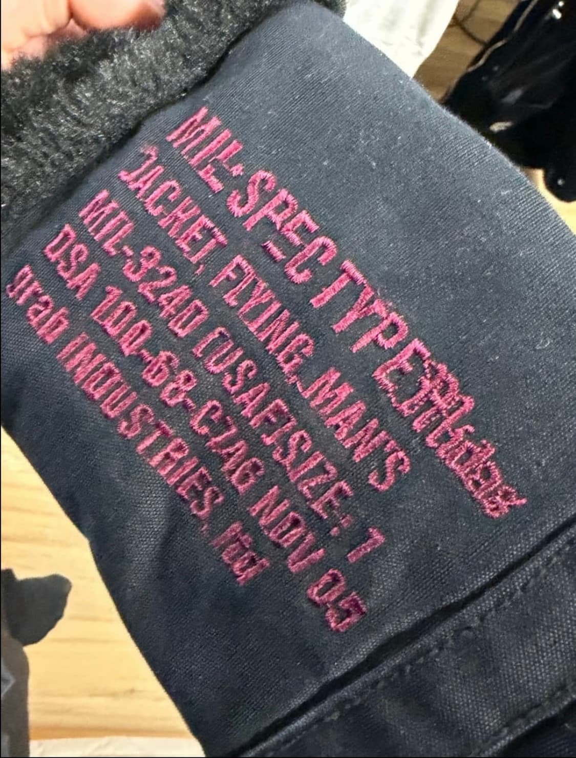 MIDAS B-3 숏기장 블랙 퍼 무스탕 상품이미지5