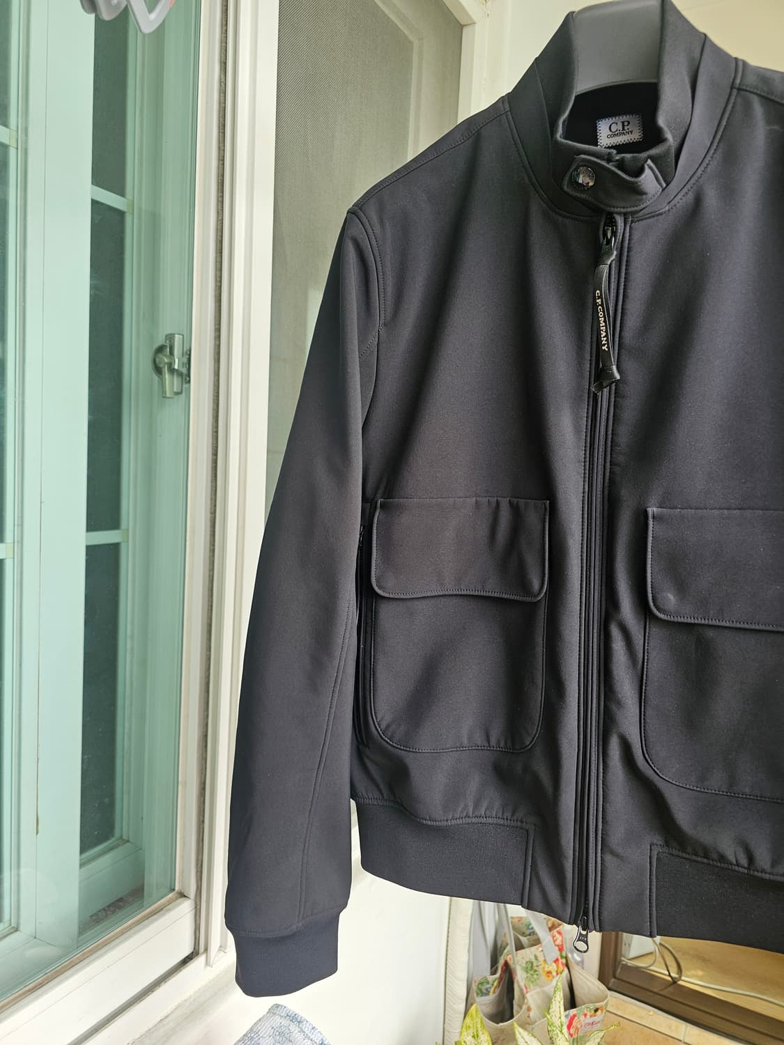 고급 나일론 씨피컴퍼니 자켓 팔아요 cp컴퍼니 50 100 105 라지  상품이미지4
