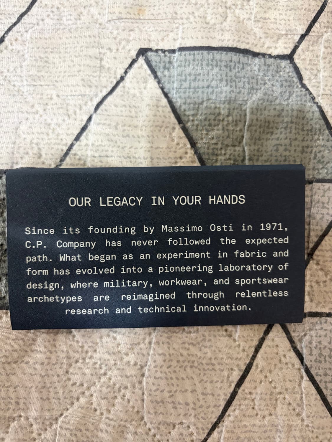 CP 컴퍼니 크롬 후드 바람막이 L 상품이미지5