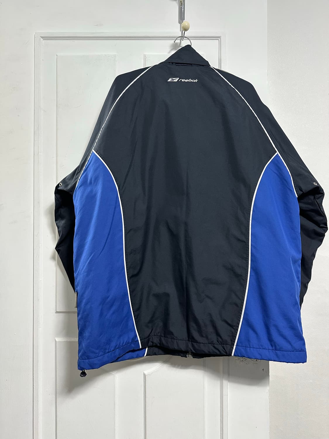 리복 올드스쿨 바람막이 상품이미지2