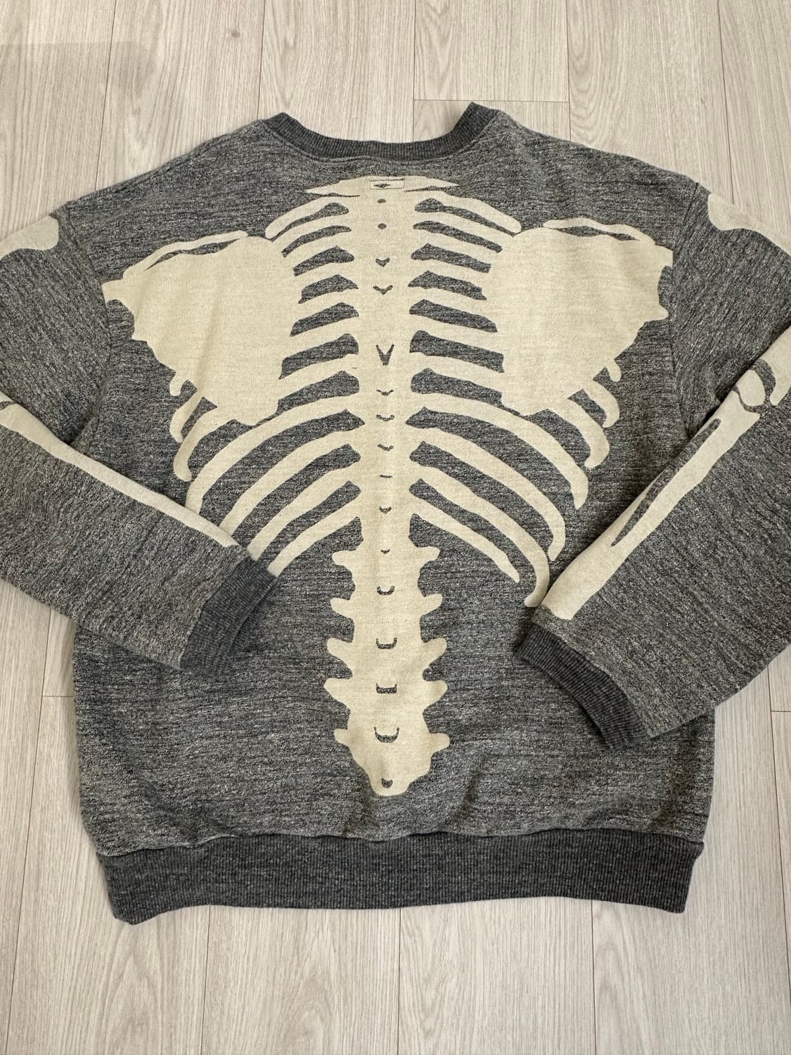 캐피탈 본 크루넥 스웻셔츠 맨투맨 4 상품이미지5