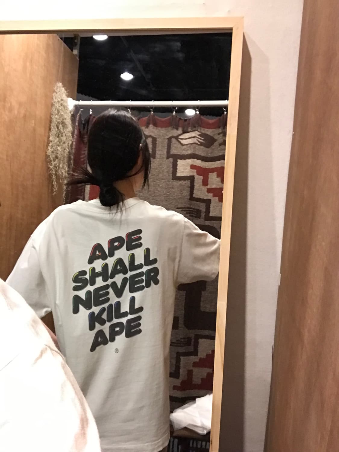 베이프 A BATHING APE Multicolor Logo Tee 상품이미지2