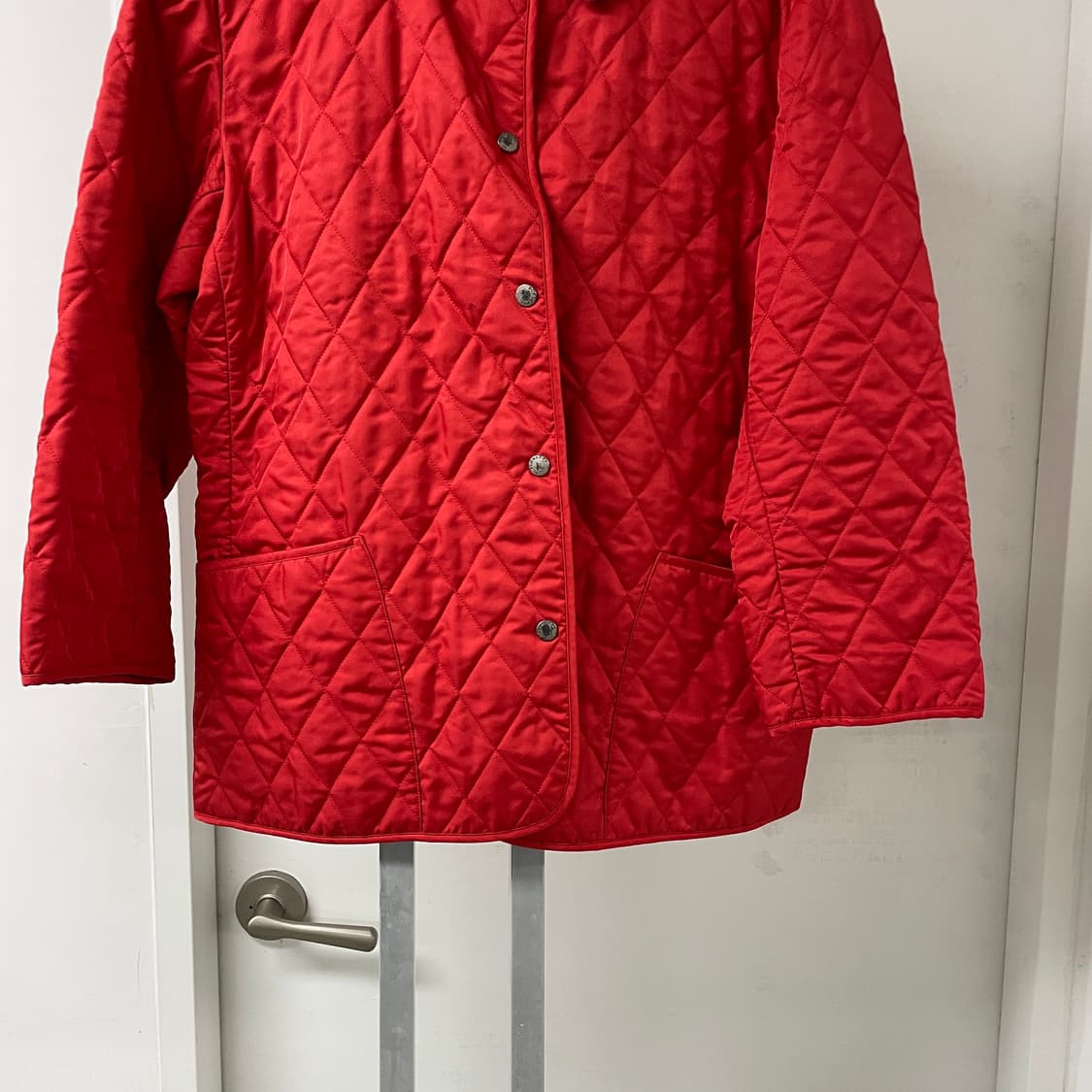 버버리 퀄팅 자켓 레드 L(W) 상품이미지3