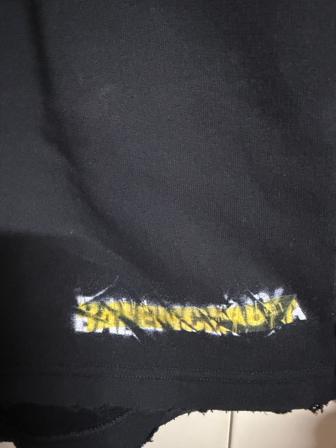 발렌시아가(Balenciaga) 스프레이 폰트 스웨트 쇼츠 s 블랙 상품이미지2