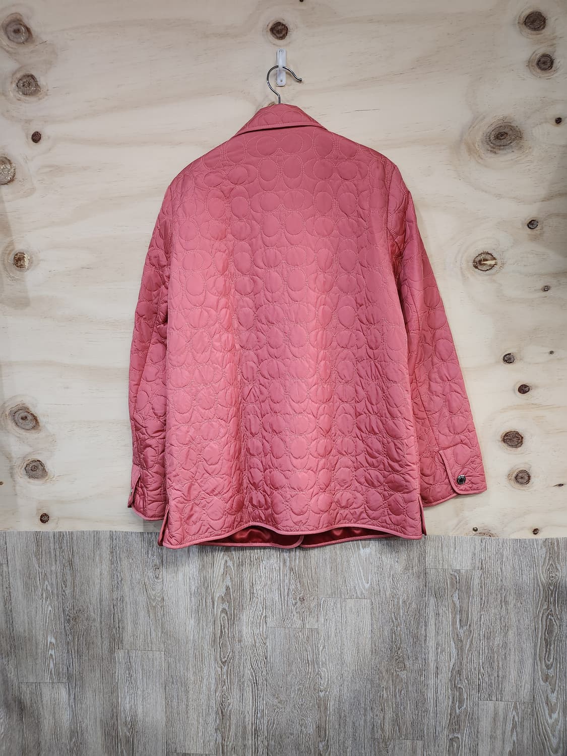 128) 코치 coach 오버사이즈 시그니처 패턴 퀄팅 패딩 상품이미지2