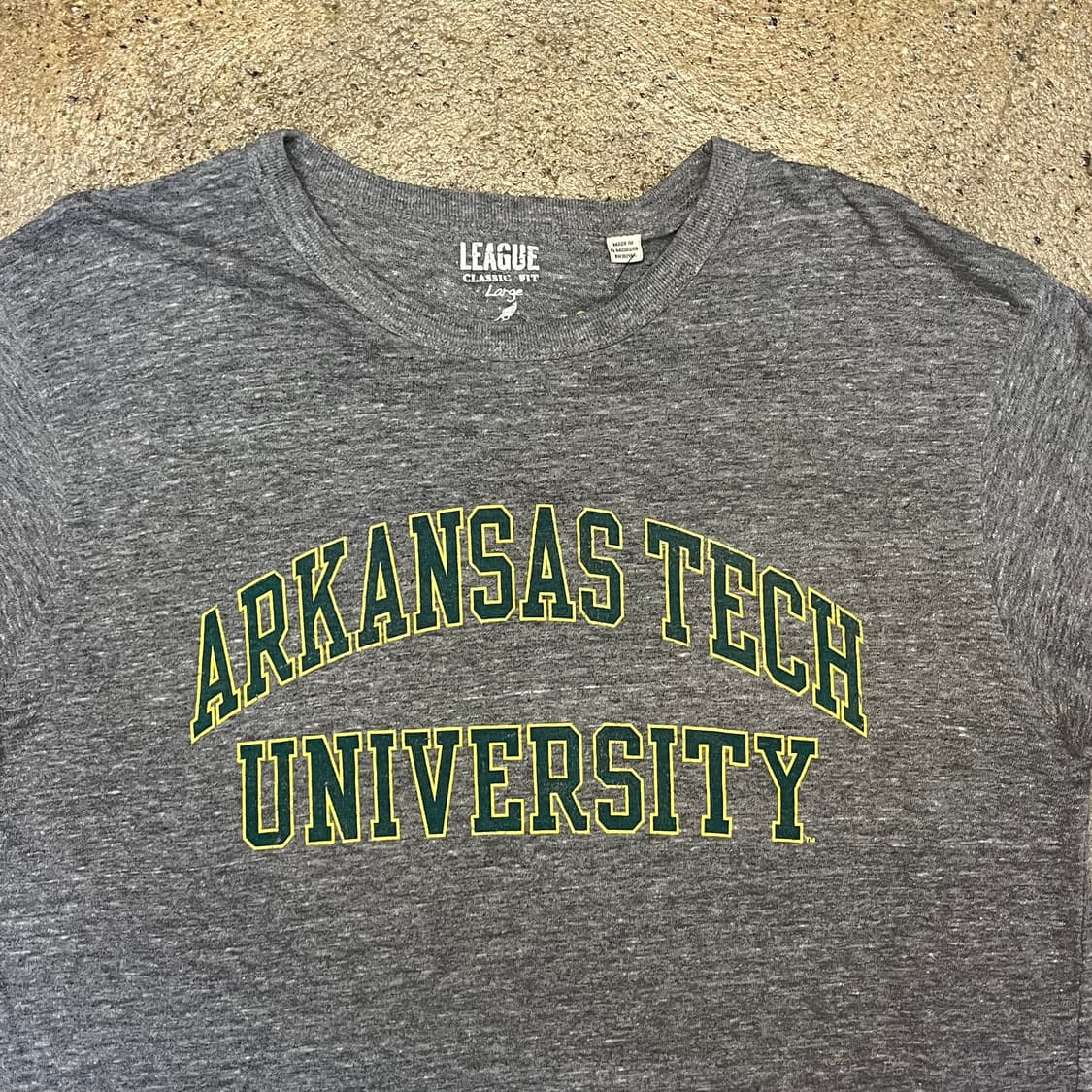 미국 빈티지 리그 아칸소 유니버티시 굿즈 티셔츠 회색 상품이미지3