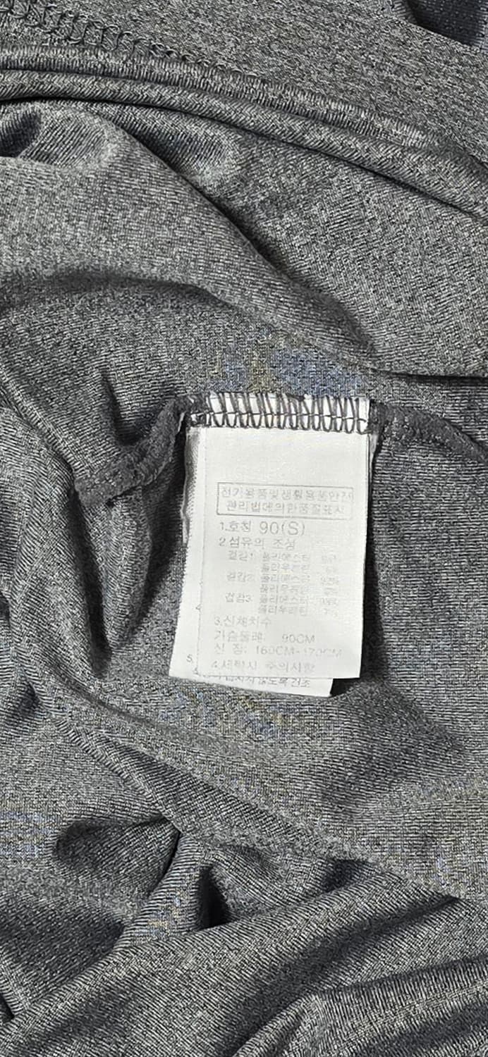 노스페이스 반팔티 90 사이즈 상품이미지4