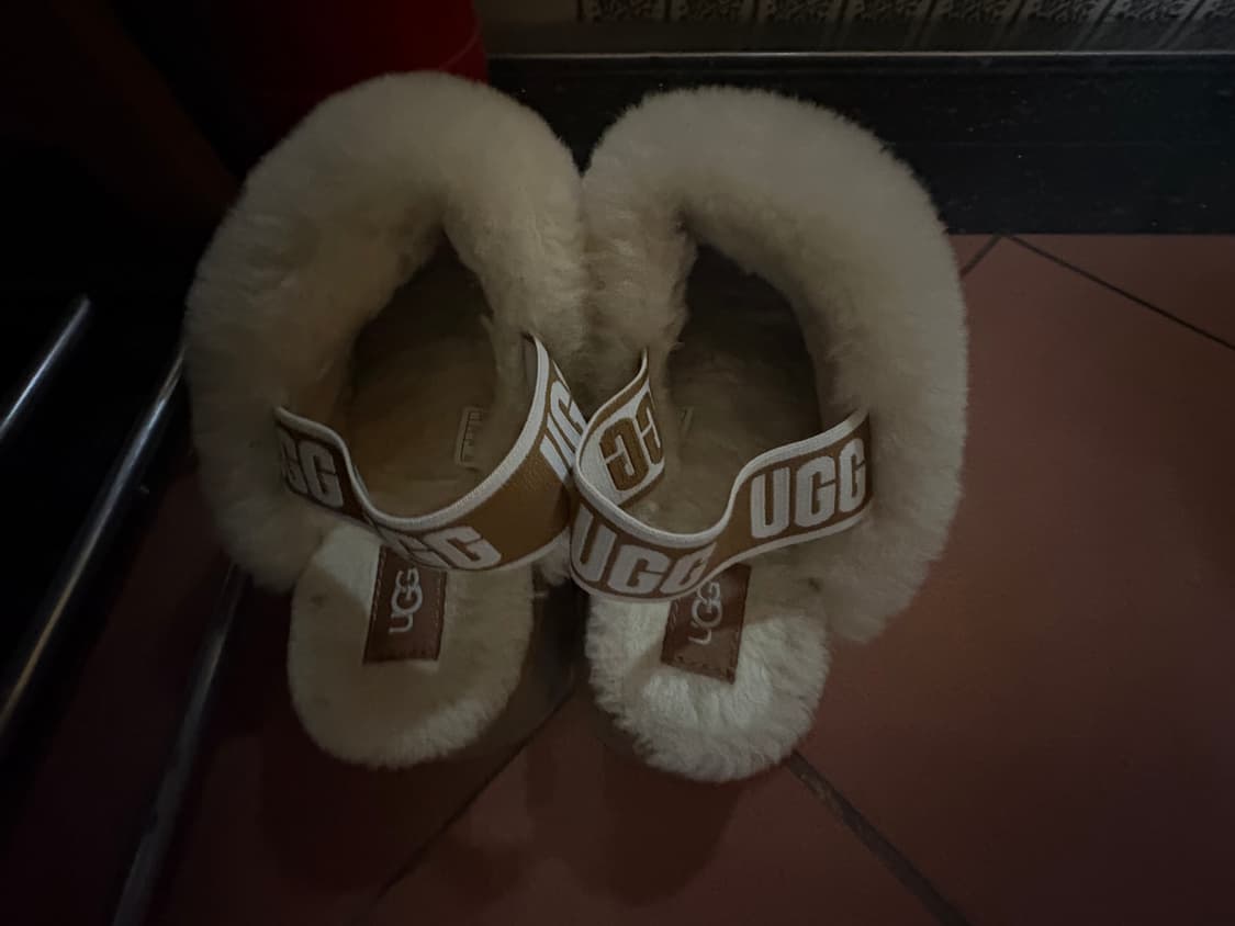 UGG 어그 펀케트 슬리퍼 상품이미지4