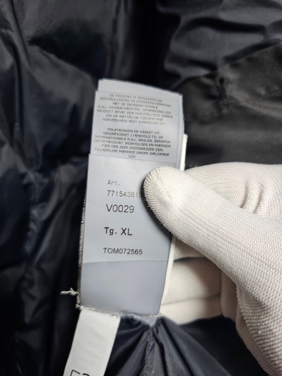 스톤아일랜드 나일론 메탈 다운 패딩 상품이미지6