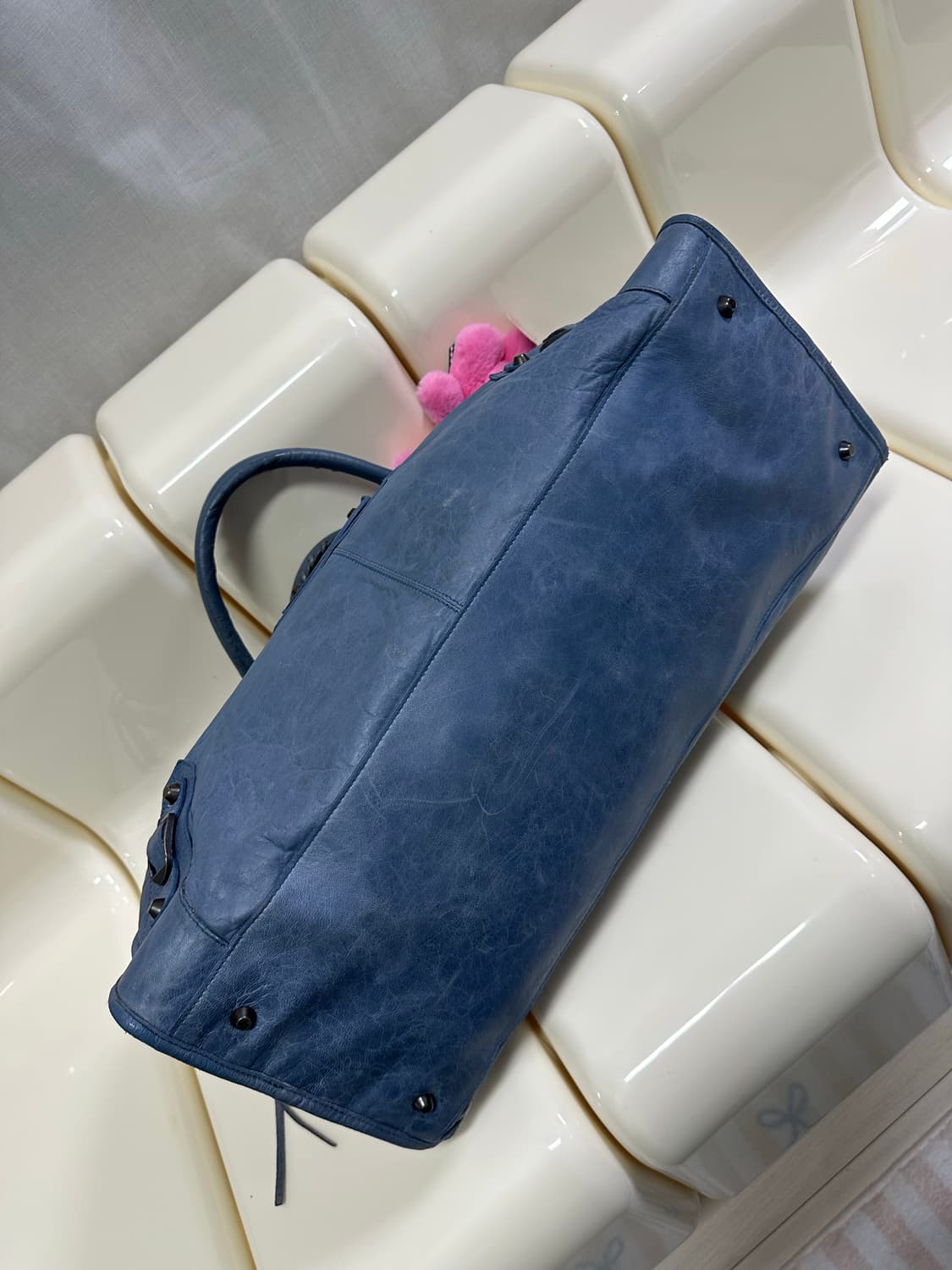 [A 정품] 발렌시아가 시티 모터백 라지 블루 상품이미지6