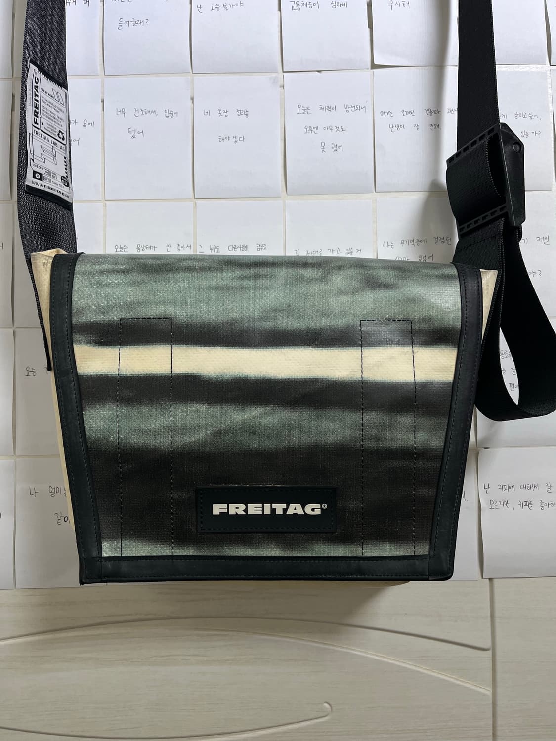 프라이탁 라씨 상품이미지1