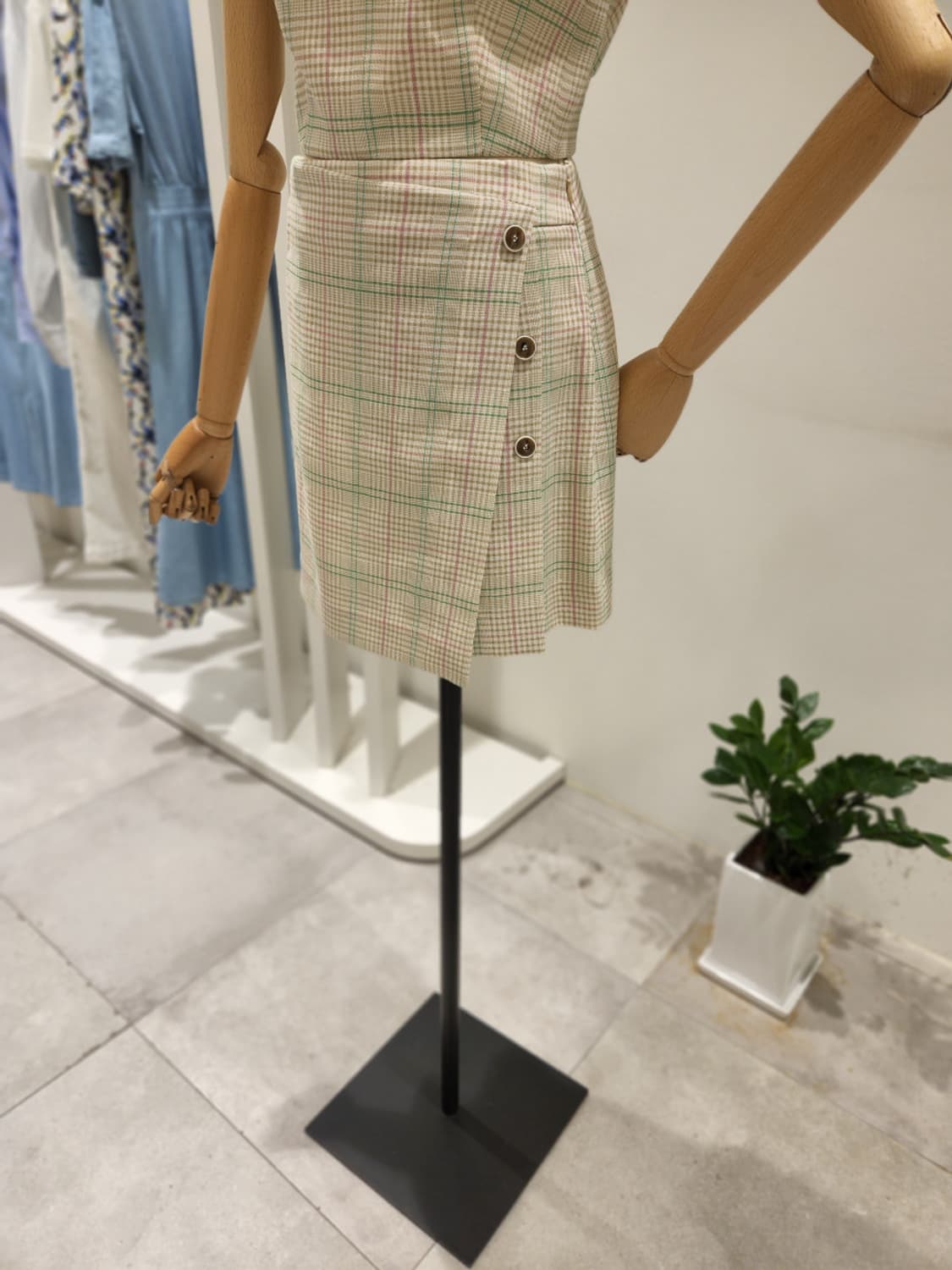 잇미샤 랩디자인 숏팬츠 상품이미지3