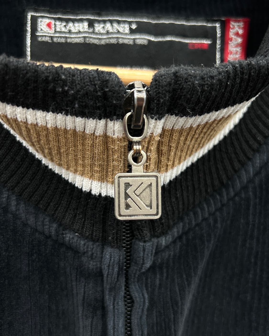 칼 카니 00s 코듀로이 트랙탑 집업 블랙 상품이미지6