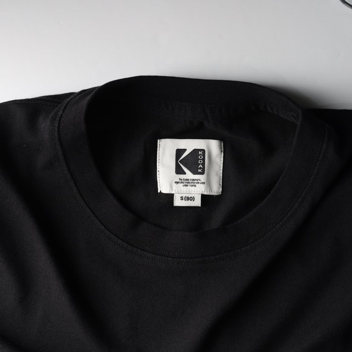 코닥 시그니처 백로고 블랙 반팔티 S 상품이미지5
