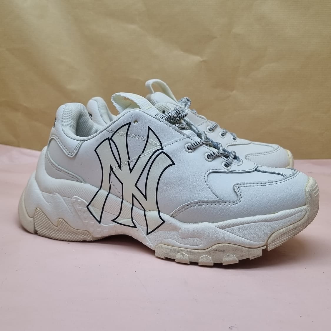 MLB 빅볼청키 A 뉴욕 여성운동화240 상품이미지1