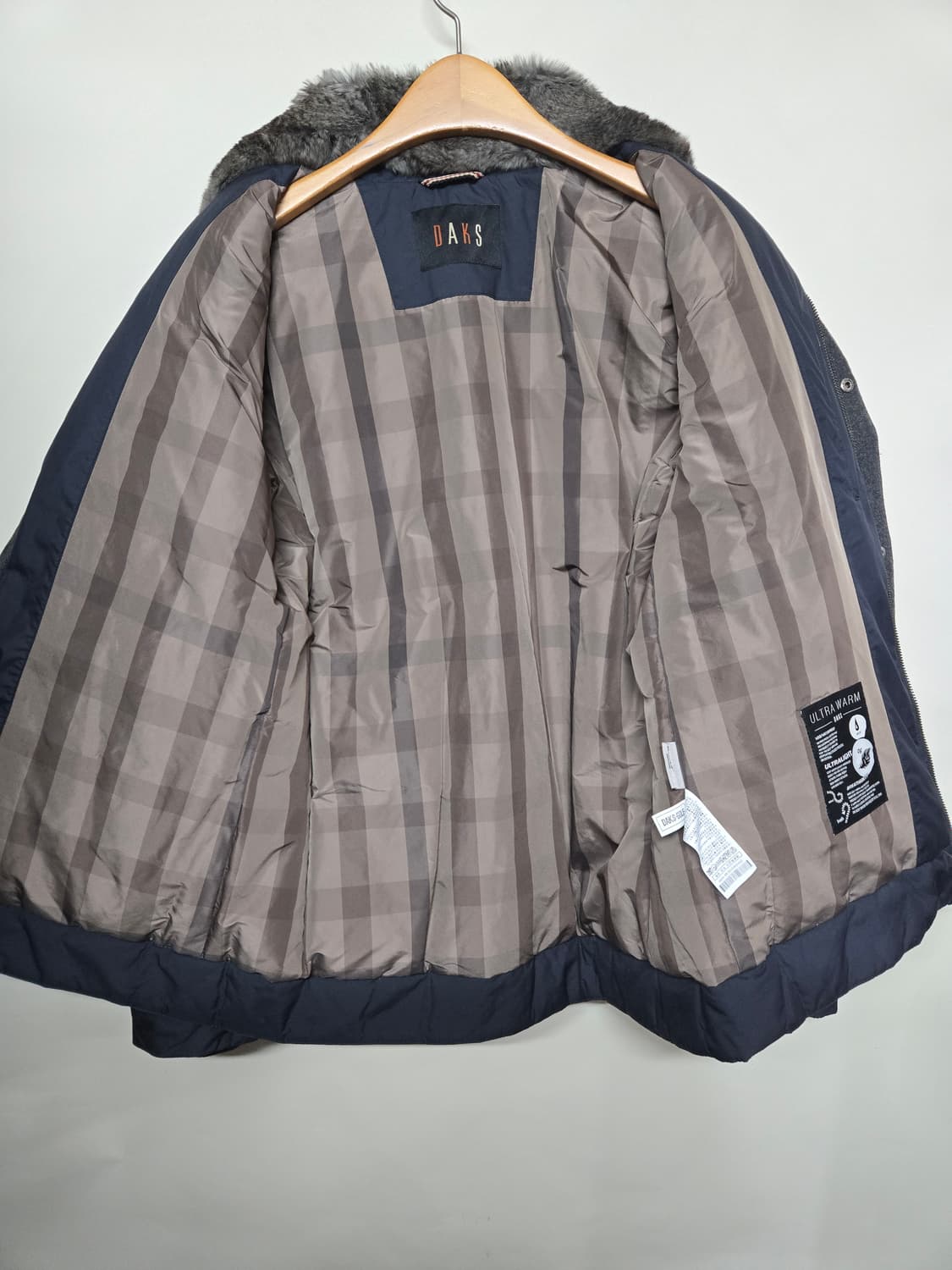 DAKS 닥스  남성 퀼팅 구스 점퍼 105 모자X 상품이미지3
