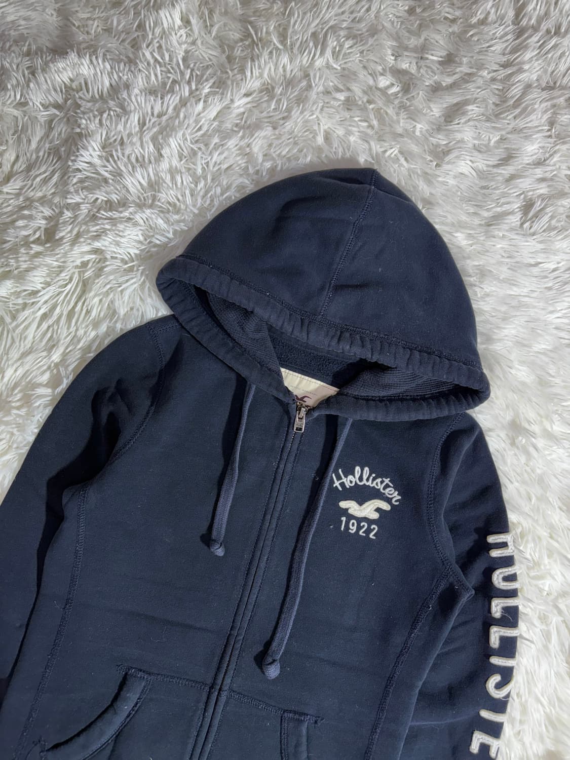 홀리스터 다크네이비 딱붙핏 사이드로고 후드집업  상품이미지4