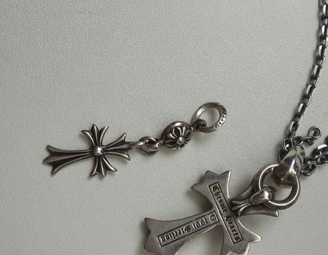 크롬하츠 원볼 타이니 크로스 펜던트 상품이미지3