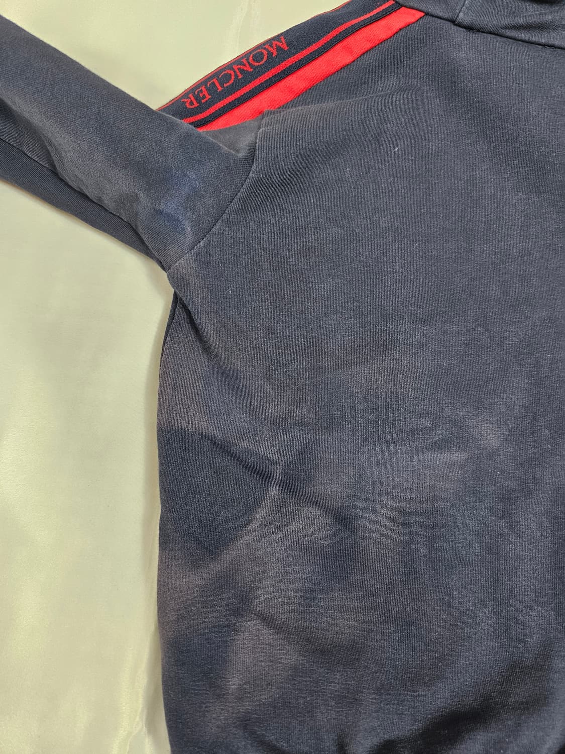 몽클레어마글리아후드집업 상품이미지3