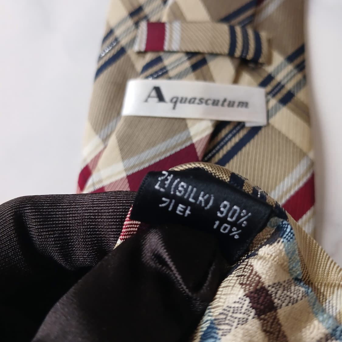 아쿠아스큐텀 실크 베이지 체크 넥타이 9.6cm A등급 E730 상품이미지8