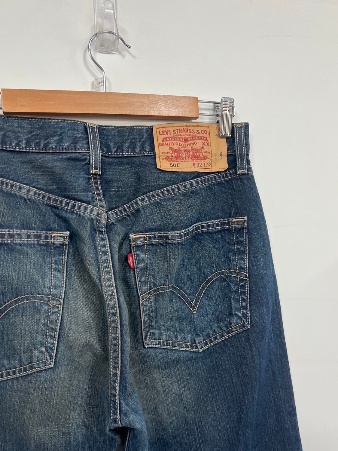리바이스 501 버튼플라이 스트레이트 데님 팬츠 상품이미지2