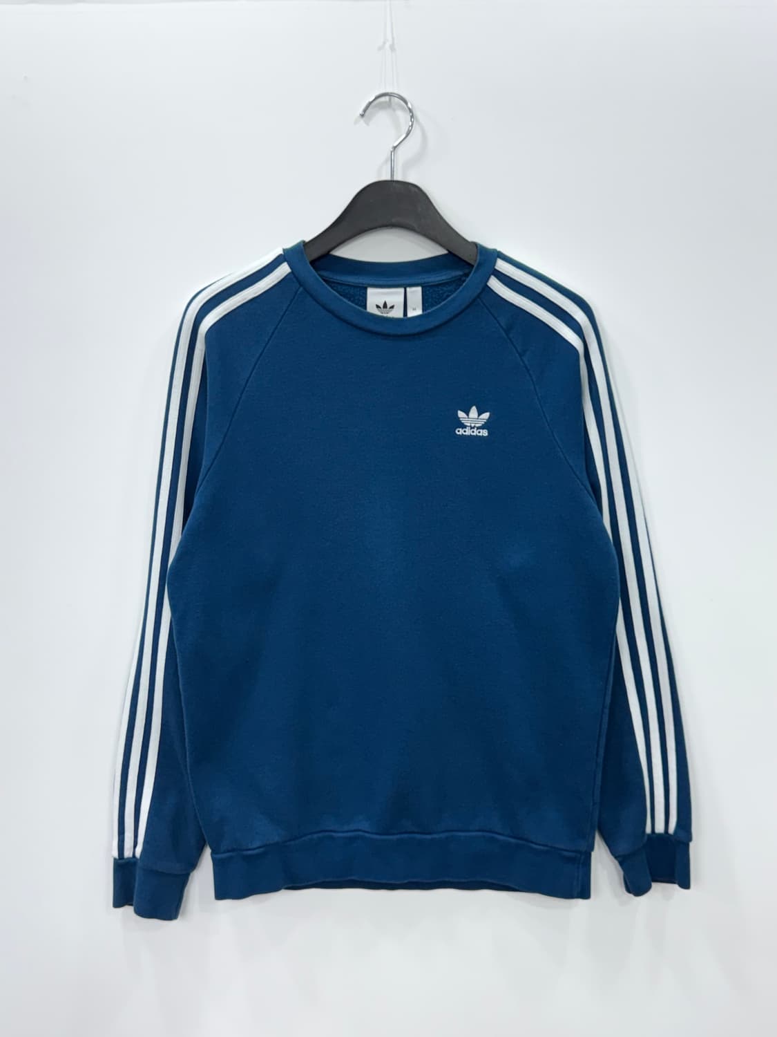 아디다스 삼선 로고 맨투맨 블루 M 상품이미지1