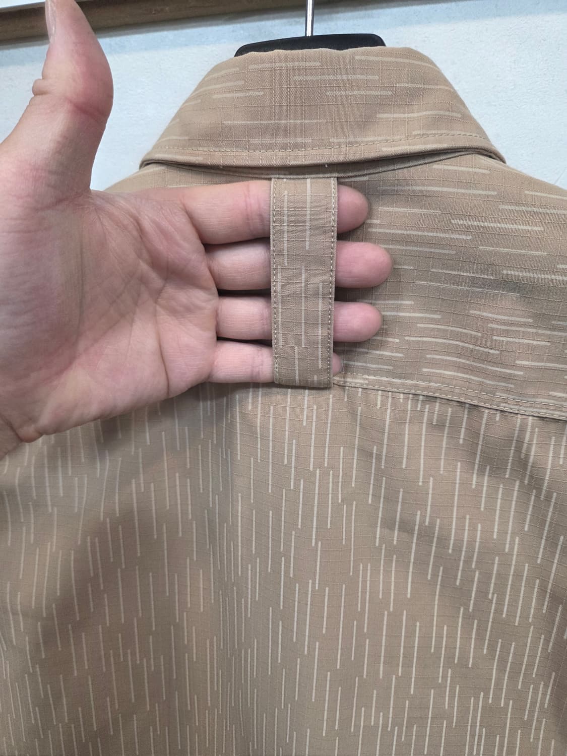 프리즘웍스 립스타 스트라이프 패턴 세로포켓 코튼 셔츠반팔 m 상품이미지3