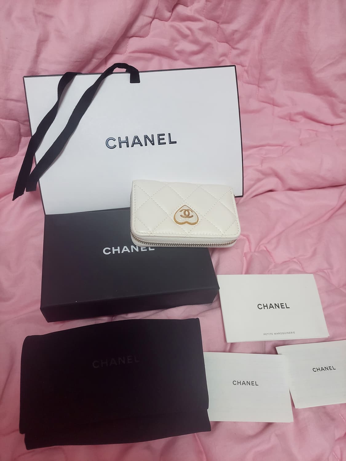 정품)급처미사용새상품!샤넬 하트 지갑 지퍼돌이 카드지갑 상품이미지1