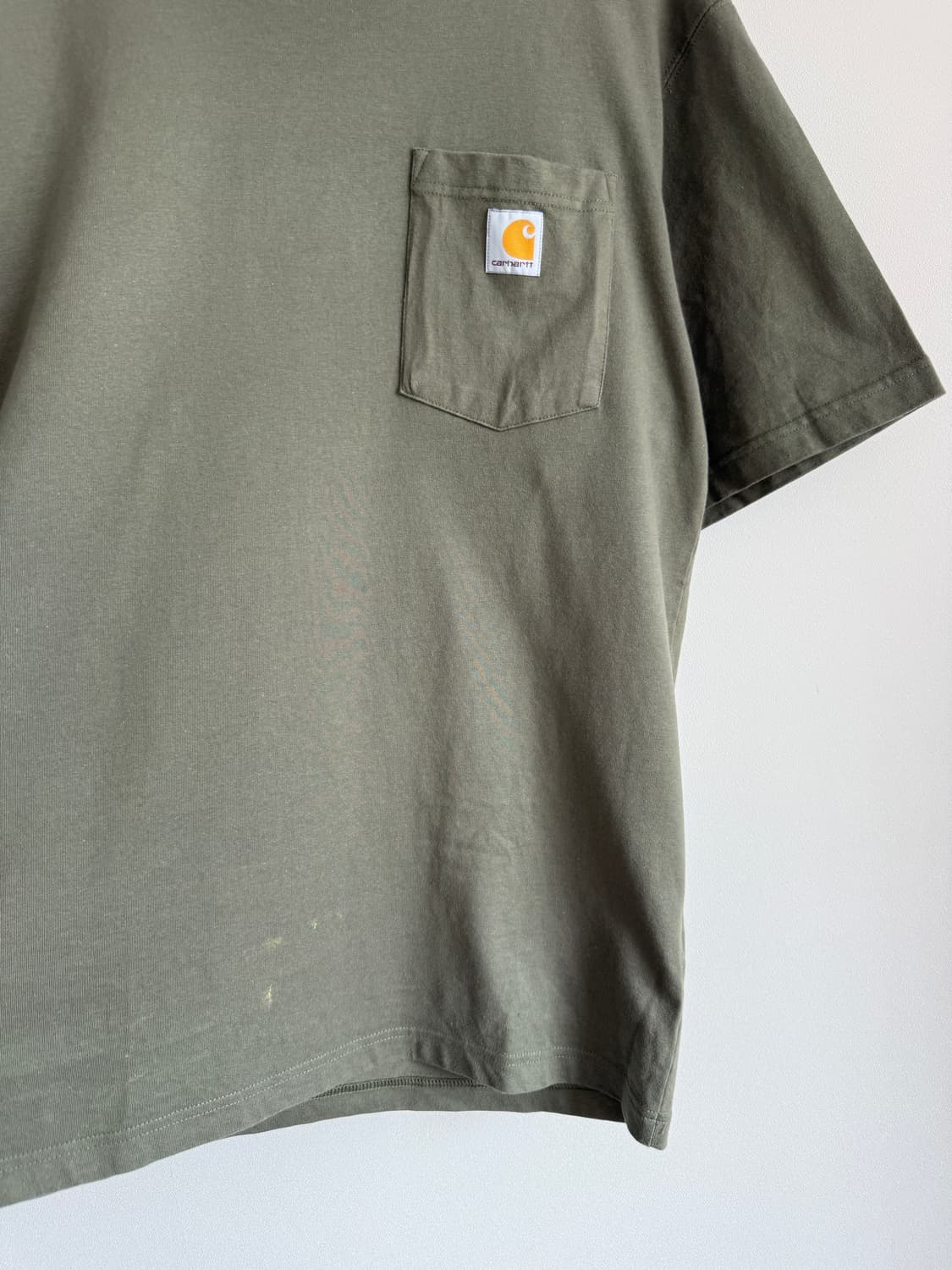 칼하트(Carhartt) 포켓 반팔 티셔츠 상품이미지3