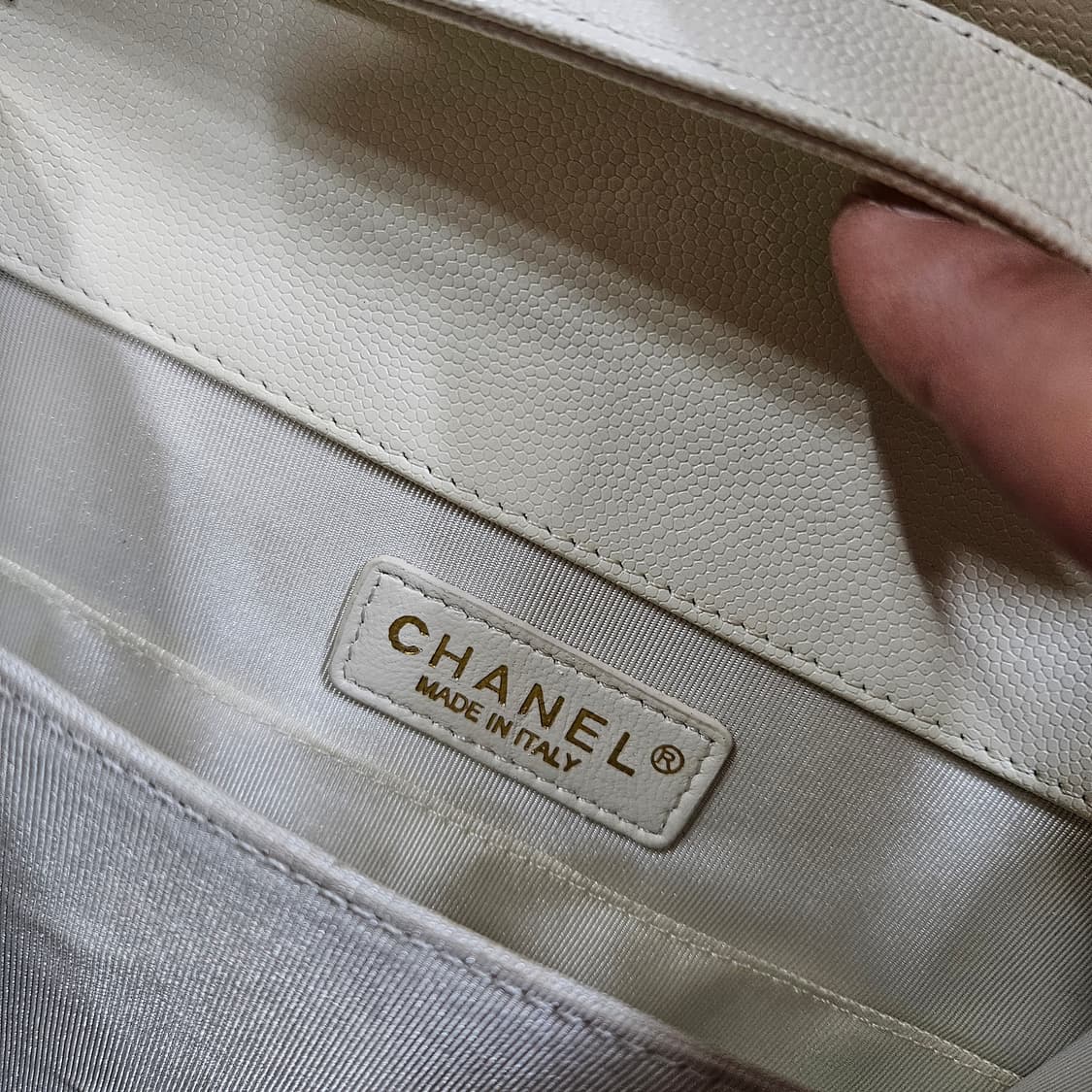 샤넬(CHANEL) 캐비어 보이 플랩백  상품이미지9