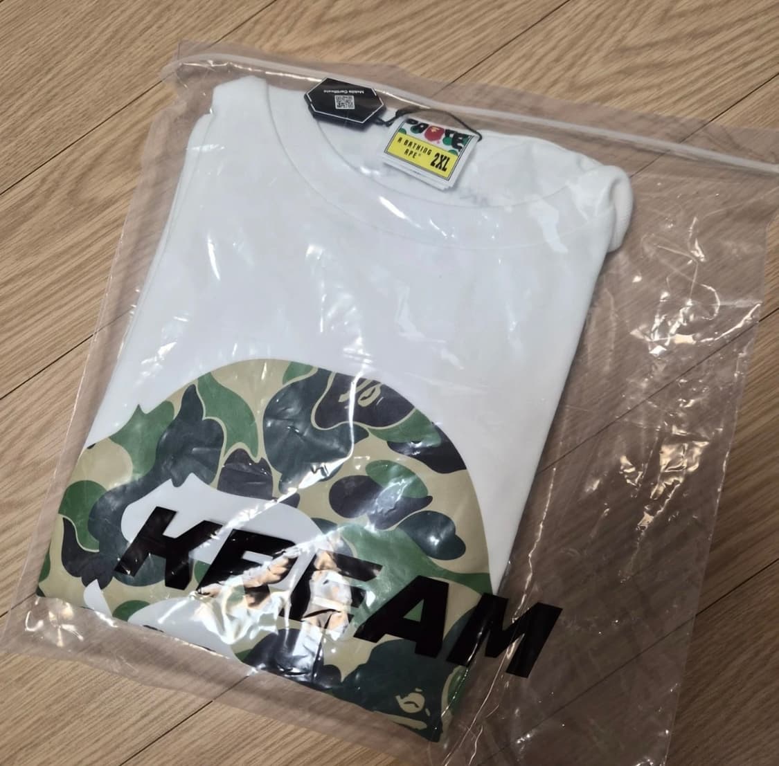 베이프 재팬 빅 에이프 헤드 시티 티셔츠 화이트 상품이미지2