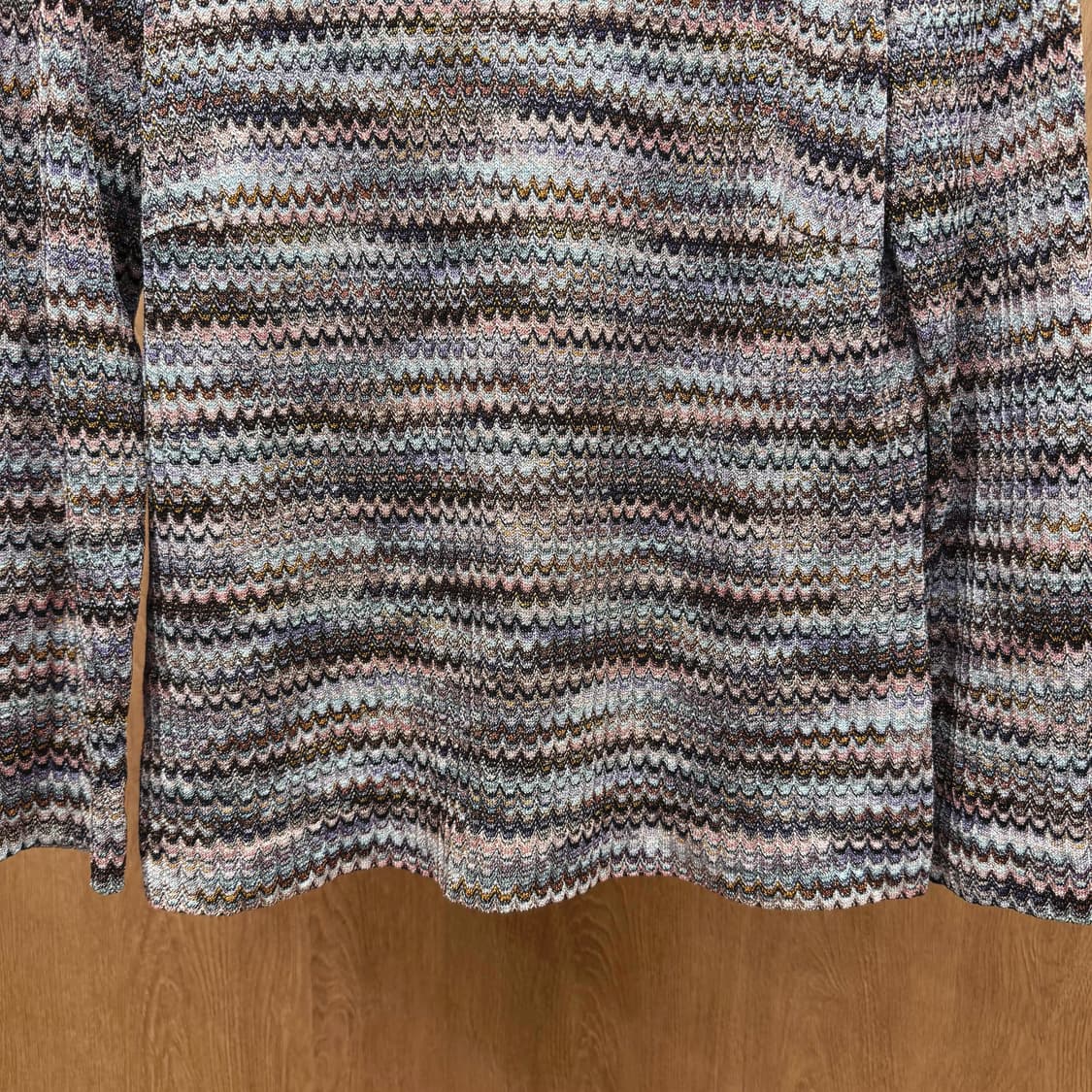 미쏘니 긴팔 니트 롱슬리브 지그재그 패턴 디테일 라운드넥 멀티 컬러 상품이미지5